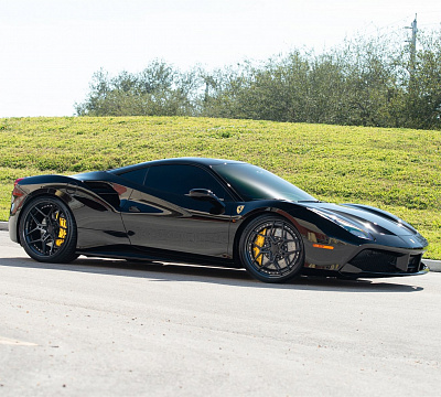 Фото дисков Anrky S3-X4 на Ferrari 488