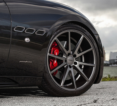 Фото дисков Vossen VFS-1 на Maserati GranTurismo I