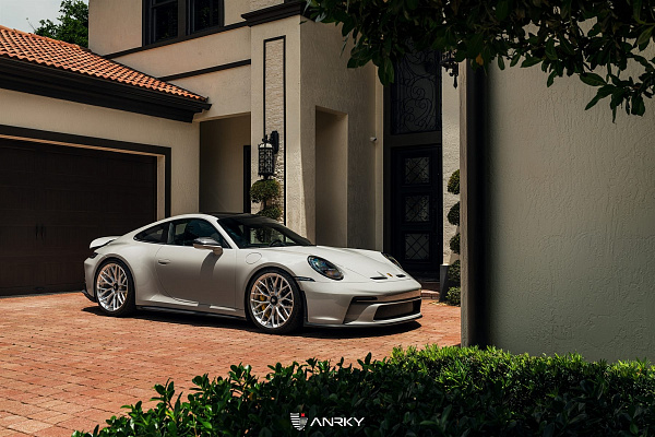 Фото дисков Anrky AN10 Глянцевый лак на Porsche 911 VIII