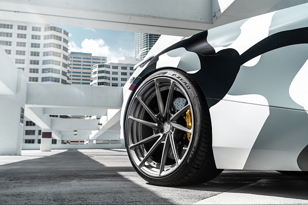 Фото дисков Anrky AN23 Сатиновый тонированный лак на McLaren 720S