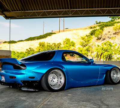 Фото дисков Strasse Wheels SC20 Retro на Mazda RX-7 III