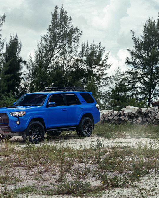 Фото дисков HF6-2 Черный сатин на Toyota 4Runner V