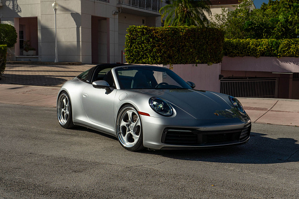Porsche 992 Targa GTS