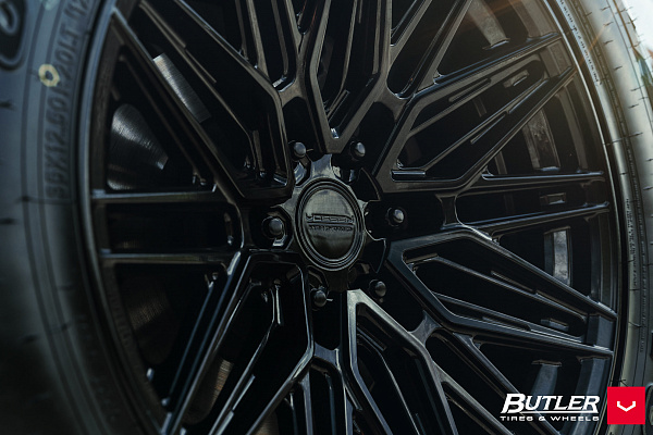 Фото дисков Vossen HF6-5 Черный глянец на Ram 1500 V