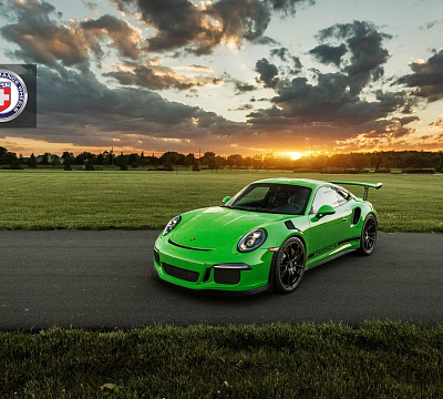 Фото дисков HRE P104 на Porsche 911 VII