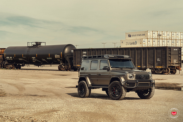 Фото дисков Vossen LC3-01 Черный глянец на Mercedes-Benz G-Class III