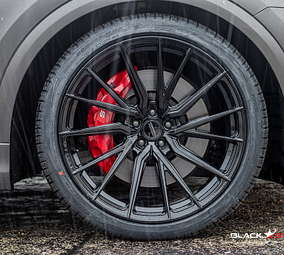 Фото дисков Vossen HF-4T на Audi Q8