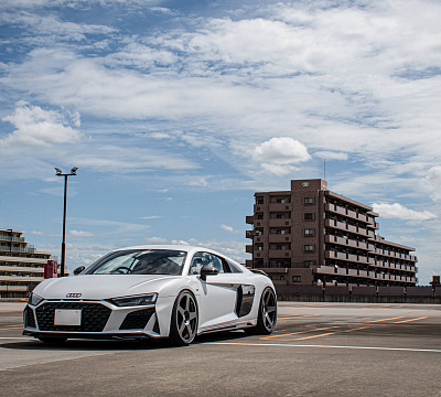 Фото дисков HRE 305M на Audi R8 (4S)