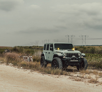 Фото дисков Vossen HFX-1 (5-Lug) на Jeep Wrangler IV (JL)