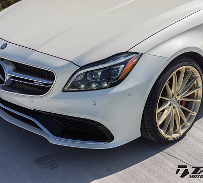 Фото дисков HRE P103 на Mercedes-Benz CLS (C218)