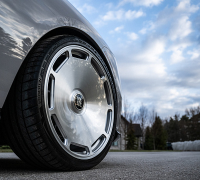 Фото дисков Vossen GEN-06 на Rolls-Royce Spectre