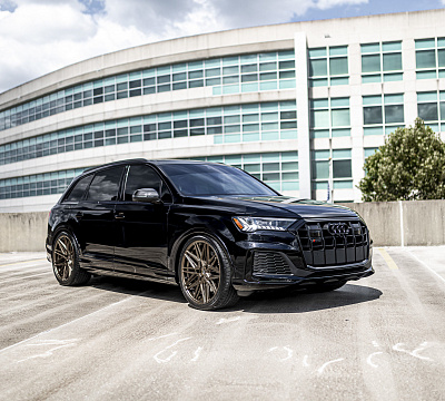 Фото дисков Vossen HF-7 на Audi Q7 (4M)