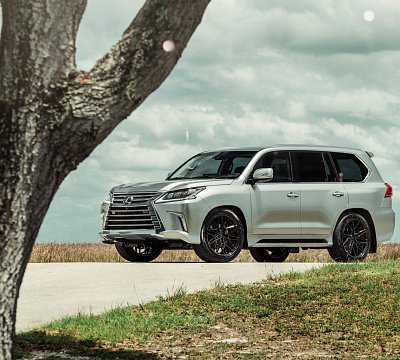 Фото дисков Vossen HF-7 на Lexus LX III