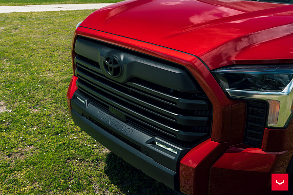 Фото дисков Vossen HF6-5 Черный сатин на Toyota Tundra III