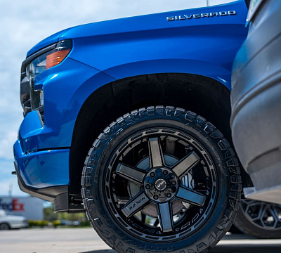 Фото дисков 4PLAY 4P63 на Chevrolet Silverado IV