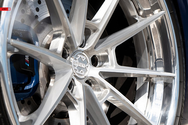 Фото дисков Anrky AN38 Глянцевый лак на BMW 5/M5 (G30/F90)