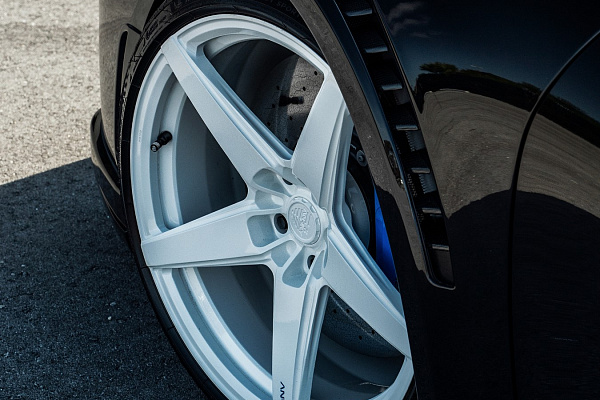 Фото дисков Anrky RS5.1 Белый глянец на Porsche 911 VIII