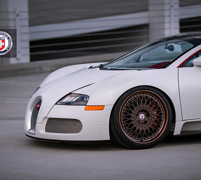 Фото дисков HRE 501 на Bugatti Veyron