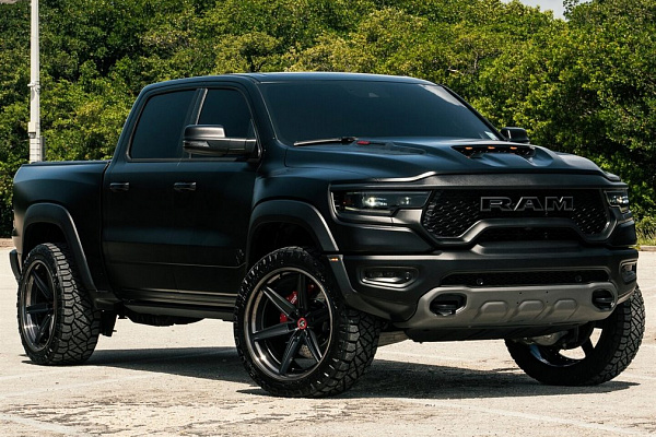 Фото дисков Anrky AN36-S Черный сатин на Ram 1500 V