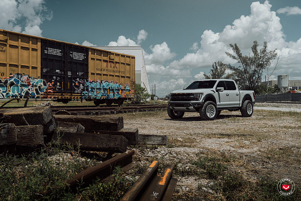 Фото дисков Vossen VFX-04 Глянцевый лак на Ford F-150 XIV