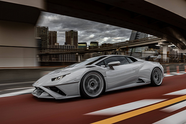 Фото дисков Brixton Forged PF14 R / RS Другой цвет на Lamborghini Huracan