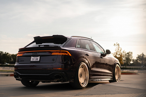 Audi RSQ8