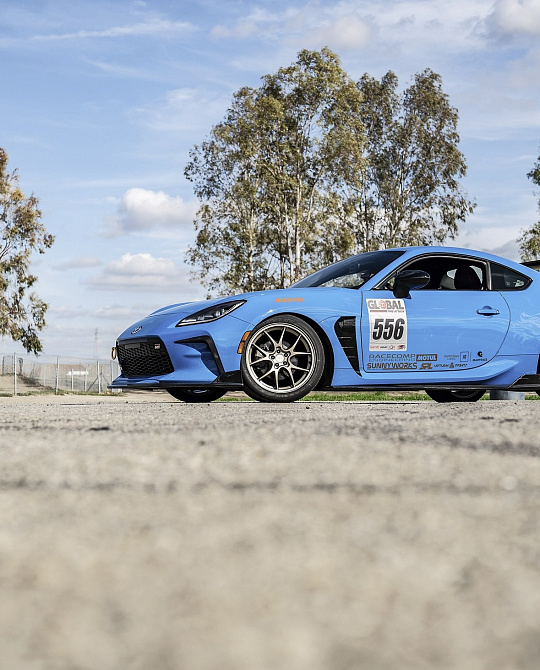 Фото дисков LTN-J Сатиновая шампань на Toyota GT86