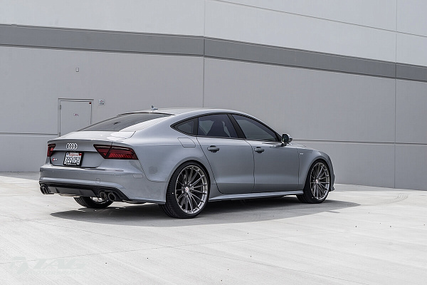 Фото дисков HRE P103 Глянцевый тонированный лак на Audi A/RS 7 (4G)