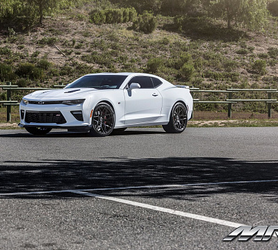 Фото дисков MRR FS01 на Chevrolet Camaro VI