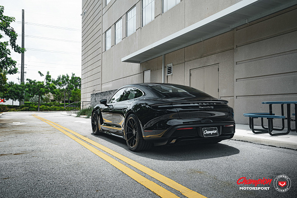 Porsche Taycan