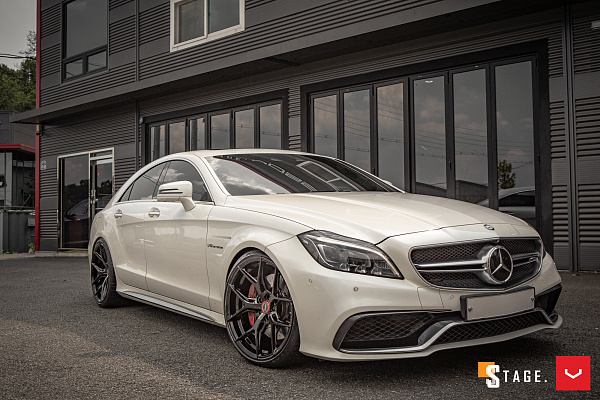 Mercedes-Benz CLS