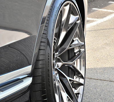Фото дисков HRE P200 на BMW X7 (G07)