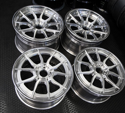 ADV.1 ADV5.0 Track Spec CS