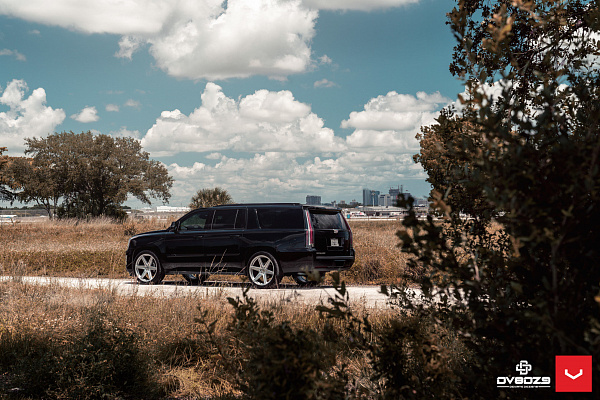 Фото дисков Vossen HF6-2 Серебро на Cadillac Escalade IV