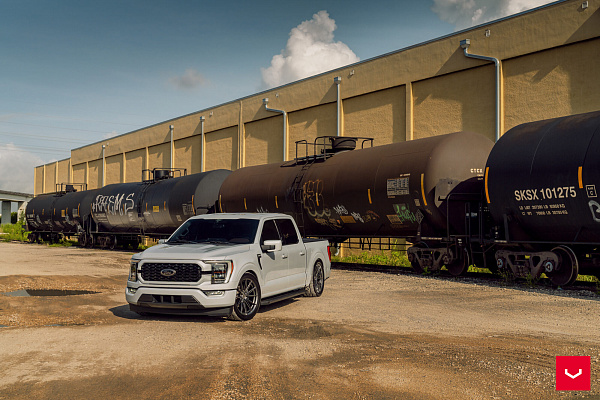 Фото дисков Vossen HFX-2 (6-Lug) Серебро на Ford F-150 XIV