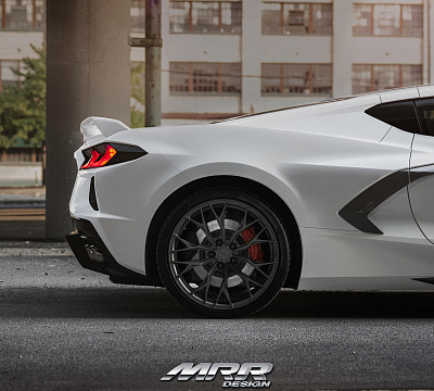Фото дисков MRR NES MS-5 на Chevrolet Corvette C8