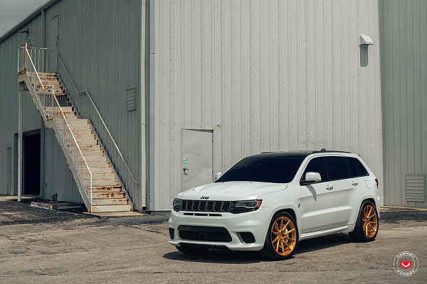 Фото дисков Vossen EVO-2 Глянцевая медь на Jeep Grand Cherokee IV