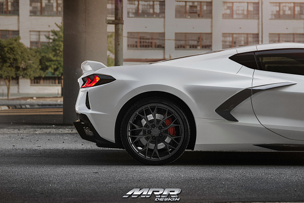 Фото дисков MRR NES MS-5 Матовый графит на Chevrolet Corvette C8