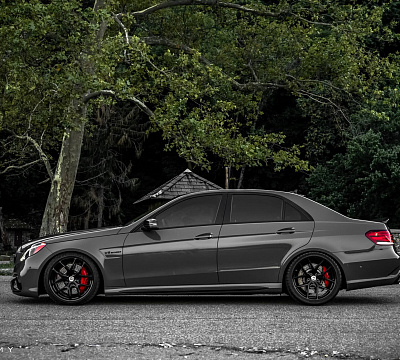 Фото дисков HRE R101 на Mercedes-Benz E-Class (W212, S212, C207)