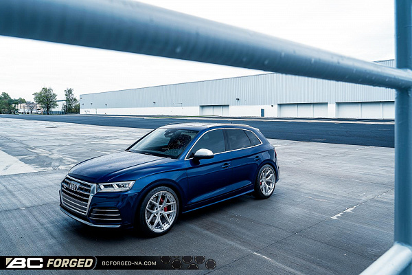 Фото дисков BC Forged HCS21 Глянцевый лак на Audi Q5 (FY)