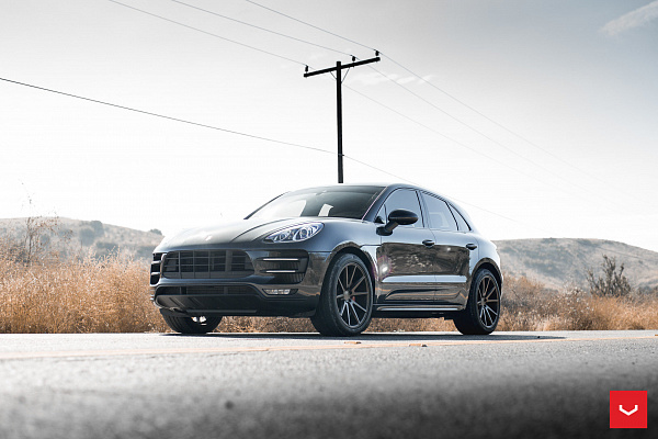 Фото дисков Vossen VFS-1 Сатиновая бронза на Porsche Macan I