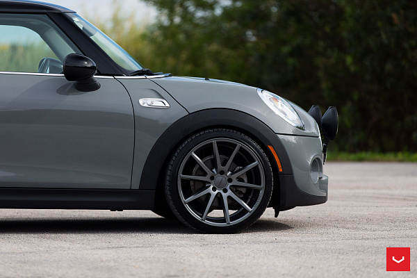 Фото дисков Vossen VFS-1 Сатиновый графит на MINI Cooper III