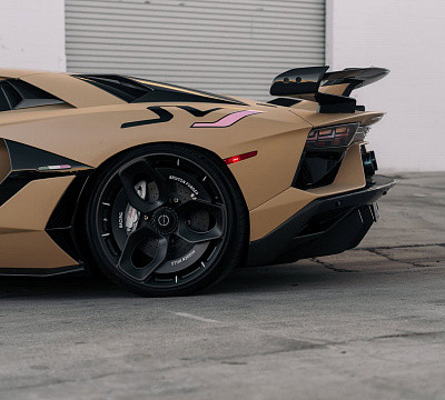 Фото дисков Brixton Forged NC01-R на Lamborghini Aventador