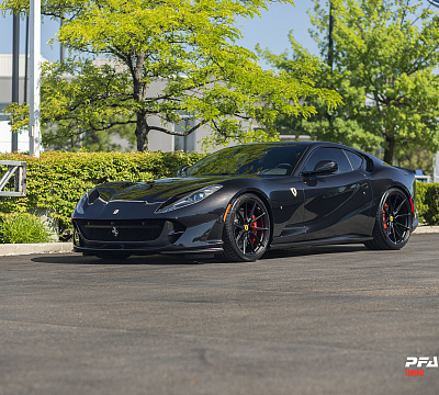 Фото дисков Vossen EVO-2R на Ferrari F12