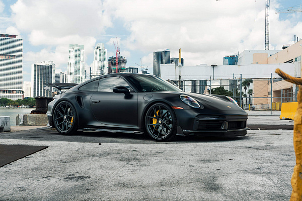 Фото дисков HRE R101 Lightweight Черный сатин на Porsche 911 VIII