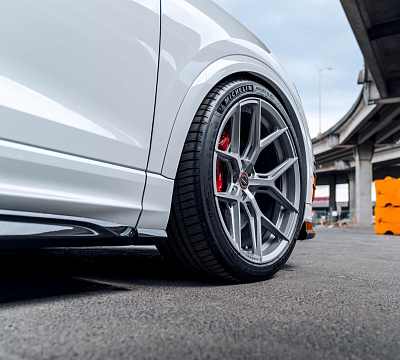 Фото дисков Vossen HF-5 на Audi Q8