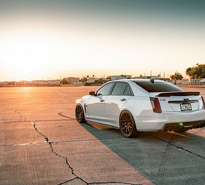 Фото дисков Vossen HF-2 на Cadillac CTS II