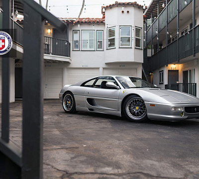 Фото дисков HRE 520 на Ferrari F355