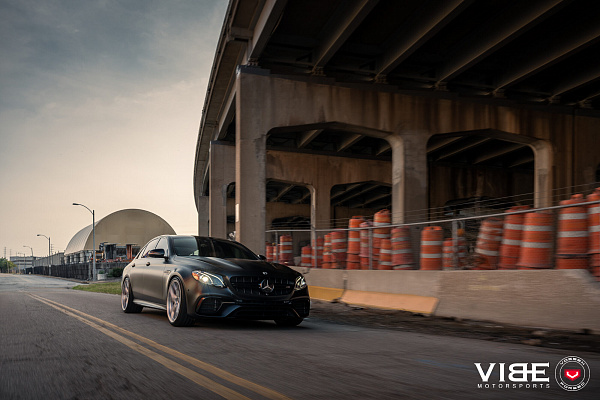 Фото дисков Vossen EVO-3 Глянцевый лак на Mercedes-Benz E-Class (W213, S213, C238)