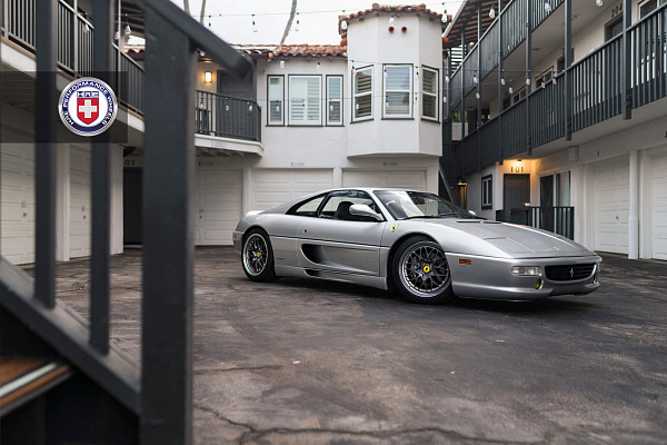 Фото дисков HRE 520 Сатиновый темный лак на Ferrari F355